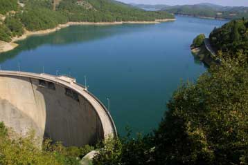 Ρυπογόνες αποδεικνύονται οι υδροηλεκτρικές μονάδες