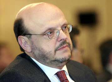 Δεν προβληματίζει την κυβέρνηση το «ψαλίδισμα» στο προβάδισμα έναντι του ΠΑΣΟΚ