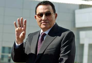 Ιστορική δημοκρατική μεταρρύθμιση προωθεί ο Αιγύπτιος πρόεδρος Χόσνι Μουμπάρακ