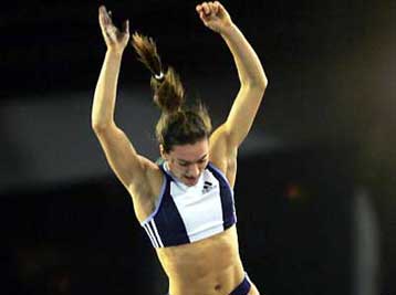 Παγκόσμιο ρεκόρ από την Ισινμπάγιεβα στο άλμα επί κοντώ στον κλειστό στίβο