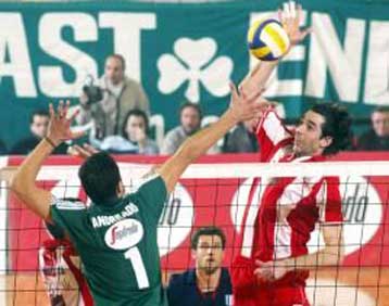 «Πράσινο» το ντέρμπι του βόλεϊ, 3-2 ο Παναθηναϊκός τον Ολυμπιακό