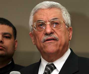 Aντίθετες με τα συμφέροντα των Παλαιστίνιων οι επιθέσεις, λέει ο Μαχμούντ Αμπάς