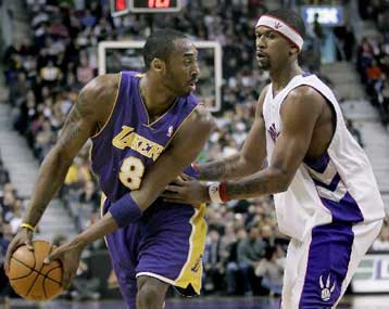 Οι Ράπτορς υπέταξαν τους Λέικερς με ηγέτη τον Ρόουζ