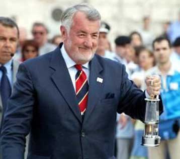 Μέλος της Συντονιστικής Επιτροπής για το «Πεκίνο 2008» ορίστηκε ο Μάρτων Σίμιτσεκ