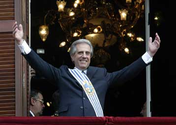 Παρουσία ξένων ηγετών η ορκωμοσία του νέου προέδρου της Ουρουγουάης