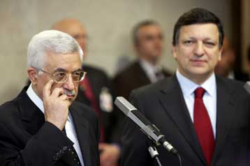 Συνάντηση κορυφής Αιγύπτου-Παλαιστινίων για το Μεσανατολικό