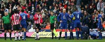 «Καμπάνα» δέκα αγωνιστικών στον Πράτον της Σαουθάμπτον