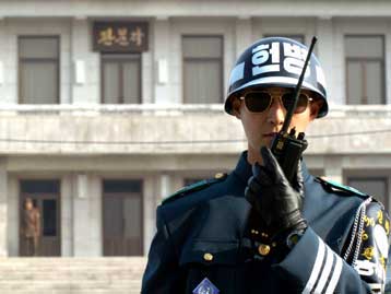 Καμία διεθνής συνθήκη για τους πυραύλους δεν μας δεσμεύει, ξεκαθαρίζει η Β.Κορέα