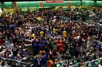 Πάνω από τα 53 δολάρια εκτοξεύονται οι τιμές του πετρελαίου