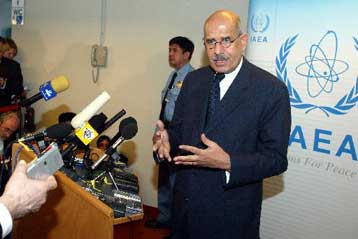 Το Ιράν δεν «ενδίδει» σε αιτήματα εκτός πλαισίου των διεθνών συνθηκών για τα πυρηνικά