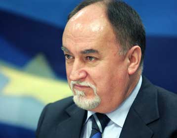 Στο «δόκανο» των ΔΟΥ οι επιχειρήσεις με ζημιές, παραβάσεις και υψηλό πιστωτικό ΦΠΑ