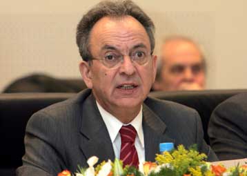 Το 2005 υπογράφεται η ιδρυτική συνθήκη δημιουργίας ενεργειακής κοινότητας στη ΝΑ Ευρώπη