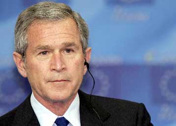 Προσφορά Μπους να συνδράμει την ΕΕ για την αντιμετώπιση της κρίσης με το Ιράν