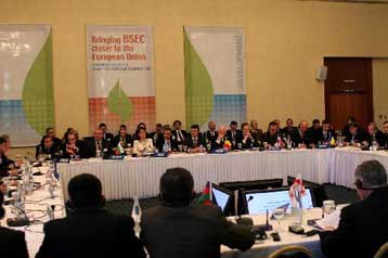 Η απελευθέρωση των ενεργειακών αγορών ηλεκτρισμού και φυσικού αερίου στόχος του ΟΣΕΠ