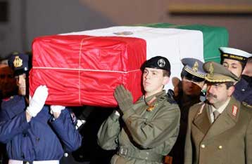 Ερωτηματικά γύρω από την αιματηρή επιχείρηση απελευθέρωσης της Τζουλιάνα Σγκρένα