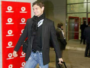 Λήστεψαν τον Αγγελο Χαριστέα ενώ κοιμόταν