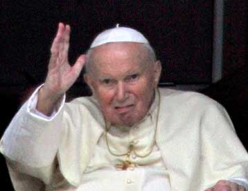 Σε δύο εβδομάδες επιστρέφει πιθανότατα στο Βατικανό ο Πάπας