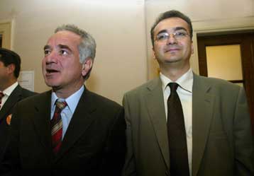 Με ποσοστό 67,02% επανεξελέγη πρόεδρος του ΔΣΑ ο Δ.Παξινός