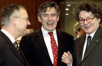 Εντείνεται η κόντρα στην ΕΕ για τις αλλαγές στο Σύμφωνο Σταθερότητας