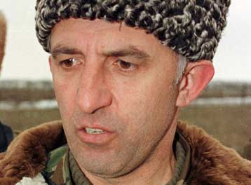 Νεκρός από ρωσικά πυρά ο Τσετσένος αυτονομιστής ηγέτης, Ασλάν Μασχάντοφ