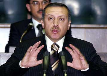 Σύμπραξη κυβέρνησης-αντιπολίτευσης στην Τουρκία στο θέμα της γενοκτονίας των Αρμενίων