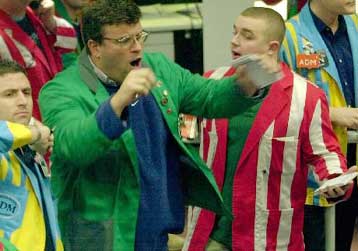 Προς τα 55 δολάρια σκαρφαλώνουν οι τιμές του πετρελαίου