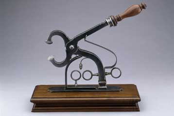 «Εργαλεία των Τεχνών – Η Τέχνη των Εργαλείων» στο Μουσείο Μπενάκη