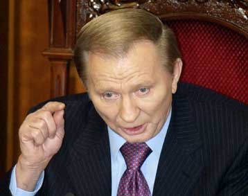 Ο Λεονίντ Κούτσμα καλείται να καταθέσει για τη δολοφονία δημοσιογράφου στην Ουκρανία