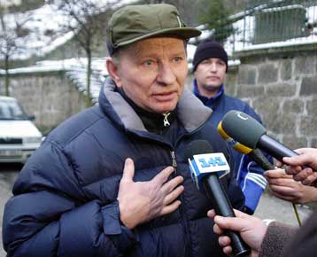 Αρνήθηκε εμπλοκή στη δολοφονία Γκονγκάτζε ο Κούτσμα, καταθέτοντας στον εισαγγελέα