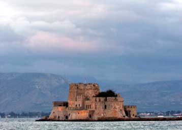 Αστατος ο καιρός κατά το τριήμερο της Καθαράς Δευτέρας