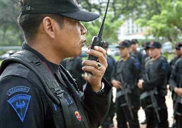 Για πιθανή βομβιστική επίθεση στη Τζακάρτα προειδοποιούν οι ΗΠΑ