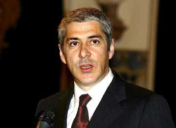 Δημοψήφισμα επί του Ευρωσυντάγματος το Δεκέμβριο προωθεί ο Πορτογάλος πρωθυπουργός