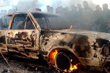 Στο γνώριμο σκηνικό εκρήξεων, δολοφονιών και συγκρούσεων παραμένει το Ιράκ