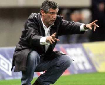 Προβληματισμένος από την απόδοση της ΑΕΚ ο Σάντος-Τραυματίστηκε ο Κυριακίδης