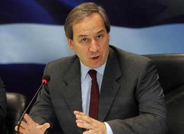 Αλλαγές σε Ασφαλιστικό και αγορά εργασίας προωθεί η κυβέρνηση