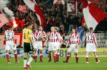 Στο Νιούκαστλ ο Ολυμπιακός για να παλέψει και ό,τι… βγει όπως είπε και ο Μπάγεβιτς