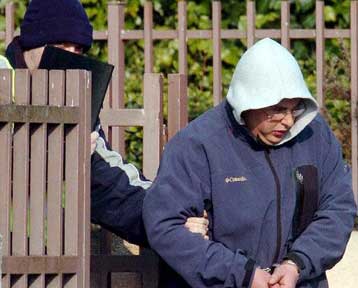 Τρία ακόμα μέλη της βασκικής ΕΤΑ συνελήφθησαν από την ισπανική αστυνομία