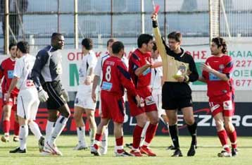 Ποια η διαφορά μεταξύ αλλοιωμένου αποτελέσματος και στημένου ματς, ρωτά ο Πανόπουλος