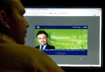 Στο Νέο Δελχί μεταβαίνει στις 17 Απριλίου ο πρόεδρος του Πακιστάν