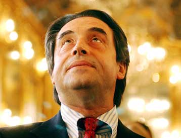 Παραίτηση του διευθυντή ορχήστρας της Σκάλας του Μιλάνου ζητούν οι μουσικοί