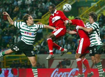 Αούστρια, Οσέρ, Πάρμα, ΤΣΣΚΑ και Σπόρτιγκ Λισ. στους «8» του UEFA-Απομένει μια θέση