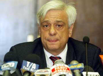 Ανοικτό αφήνει η κυβέρνηση το ενδεχόμενο αλλαγών στον «βασικό μέτοχο»