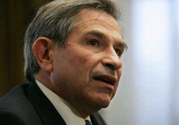 Θα αγωνιστώ κατά της φτώχειας, δεσμεύεται ο Πολ Γούλφοβιτς