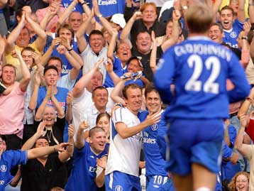 Νίκες για Τσέλσι, Γιουνάιτεντ και Αρσεναλ-Την Κυριακή η «μάχη» του Μέρσεσάιντ