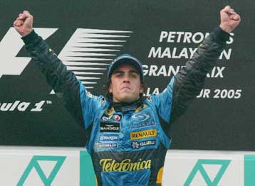 Δύο στα δύο για τη Ρενό, αυτή τη φορά πρωτιά με τον Αλόνσο