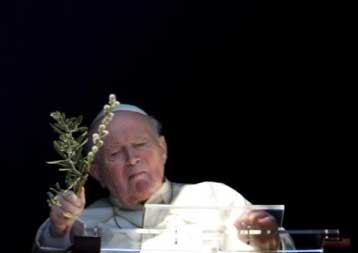 Σιωπηλή πλην όμως συμβολική εμφάνιση του Πάπα την Κυριακή των Βαΐων των καθολικών