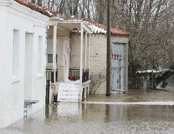 Ξεκινά άμεσα η καταβολή αποζημιώσεων στους πλημμυροπαθείς του Έβρου