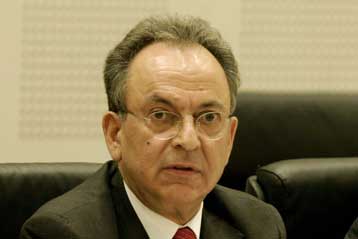 Στα χαμηλότερα επίπεδα της τελευταίας 4ετίας ο πληθωρισμός, υποστηρίζει ο Δ.Σιούφας