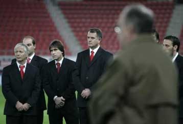 Με αγιασμό προσπαθεί να σταματήσει την… απλόχερη προσφορά βαθμών ο Ολυμπιακός