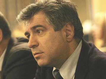 Έλεγχο στο «πόθεν έσχες» του αντιπροέδρου του Ελεγκτικού Συνεδρίου ζητεί το ΠΑΣΟΚ